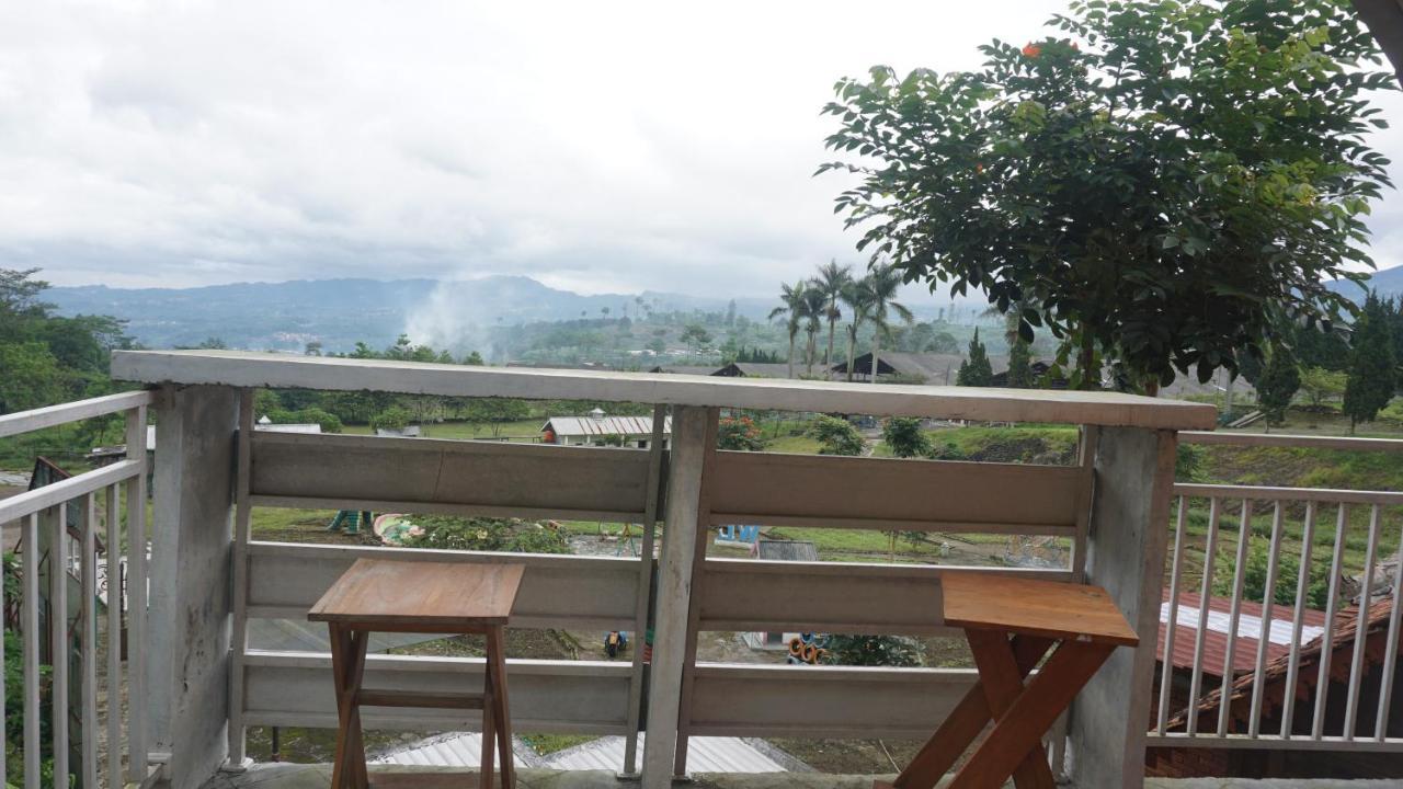 Le Desa Resort Syariah Wonosobo Bagian luar foto