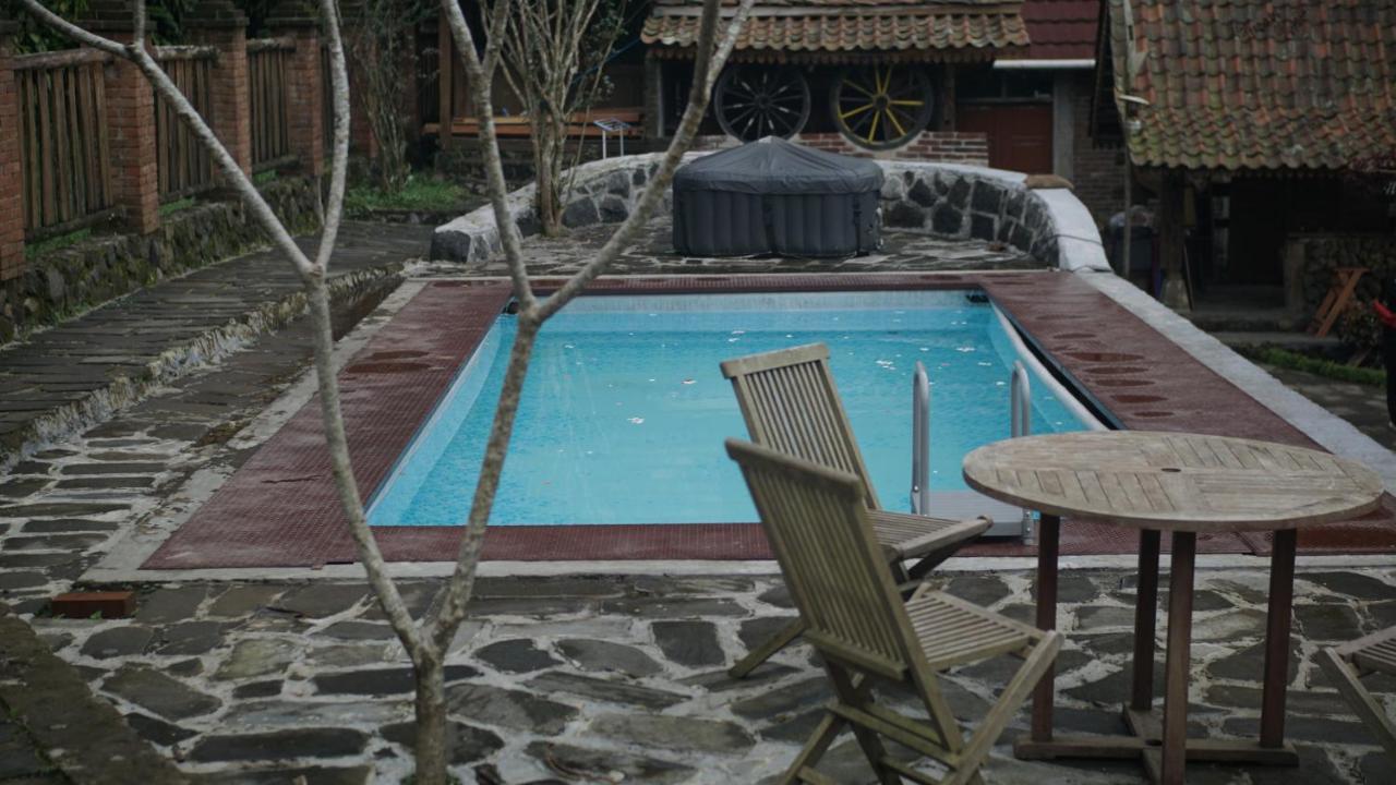 Le Desa Resort Syariah Wonosobo Bagian luar foto